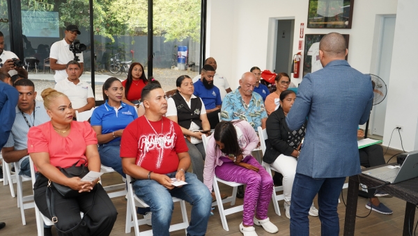 Capacitacion En Moca (2) Thumbnail